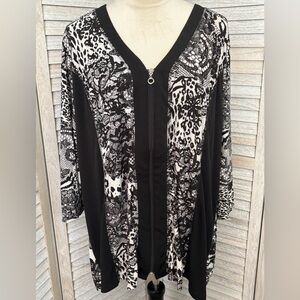 CJ BANKS Women’s 3X V-neck Zipper Black&White Blouse, Colorblock/Lace pattern